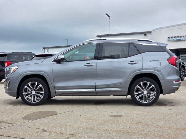 Used 2018 GMC Terrain Denali w/ Driver Alert Package II AWD/4WD image 5