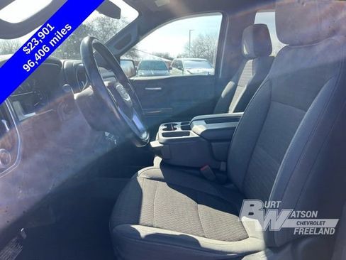 Used 2019 GMC Sierra 1500 SLE w/ SLE Value Package image 7