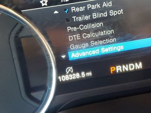 Used 2019 Ford F150 Lariat w/ Equipment Group 502A Luxury AWD/4WD image 16