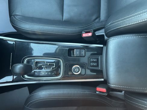 Used 2019 Mitsubishi Outlander GT image 31