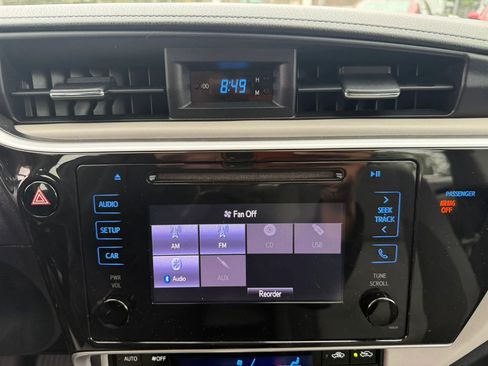 Used 2019 Toyota Corolla LE FWD image 24