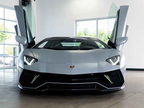 Used 2022 Lamborghini Aventador LP 780-4 Ultimae image 4