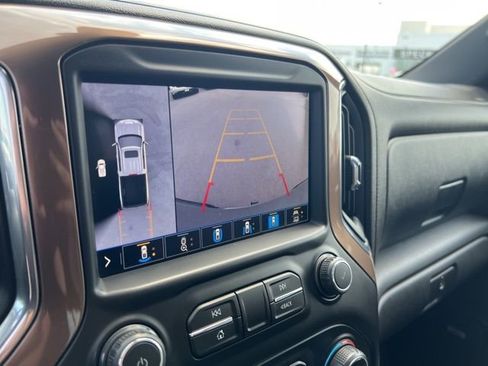 Used 2020 Chevrolet Silverado 1500 High Country image 12