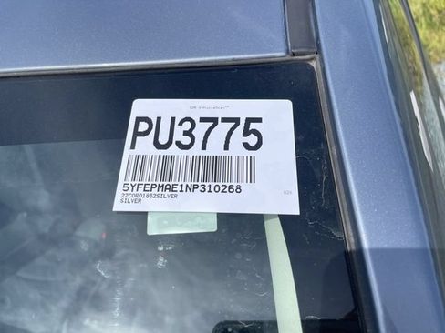 Certified 2022 Toyota Corolla LE FWD image 7
