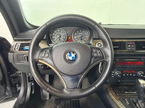 Used 2007 BMW 328i Convertible RWD image 24