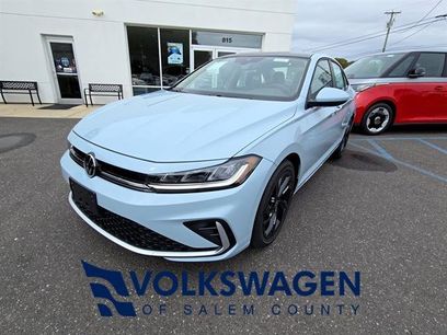 New 2025 Volkswagen Jetta SE