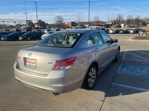 Used 2010 Honda Accord EX-L image 6