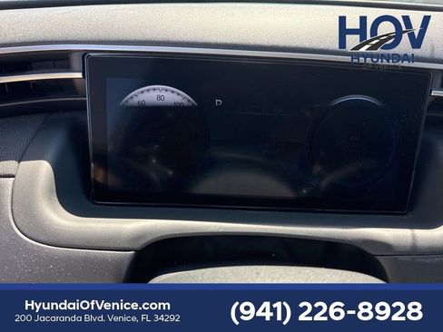 Used 2022 Hyundai Tucson Limited w/ Cargo Package FWD image 8