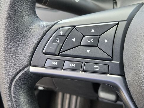 Used 2022 Nissan Altima 2.5 SV AWD/4WD image 23