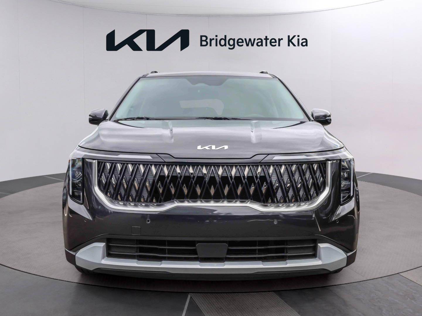Used 2026 Kia Carnival EX FWD image 2