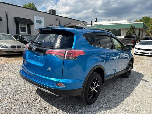 Used 2018 Toyota RAV4 SE w/ Power Extra Value Package image 10