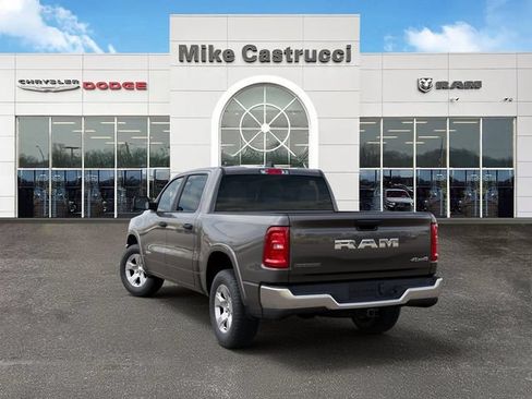 New 2026 RAM 1500 Big Horn AWD/4WD image 4