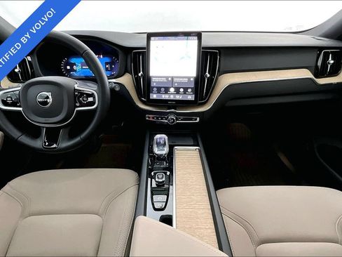 Used 2026 Volvo XC60 B5 Plus w/ Climate Package AWD/4WD image 18