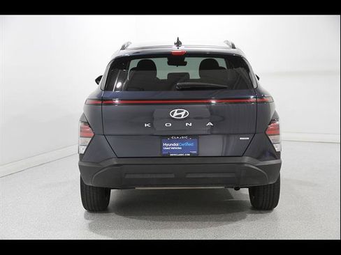 Certified 2025 Hyundai Kona SEL AWD/4WD image 21
