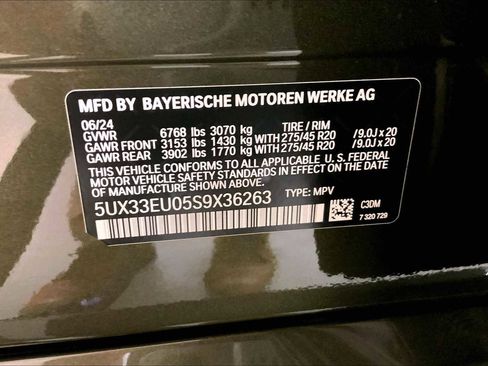 Used 2025 BMW X5 M60i image 36