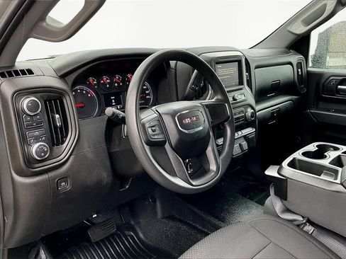 Used 2022 GMC Sierra 2500 Pro w/ Convenience Package image 14