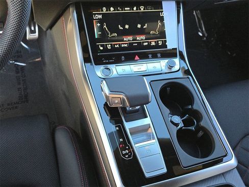 New 2026 Audi Q8 Prestige image 28