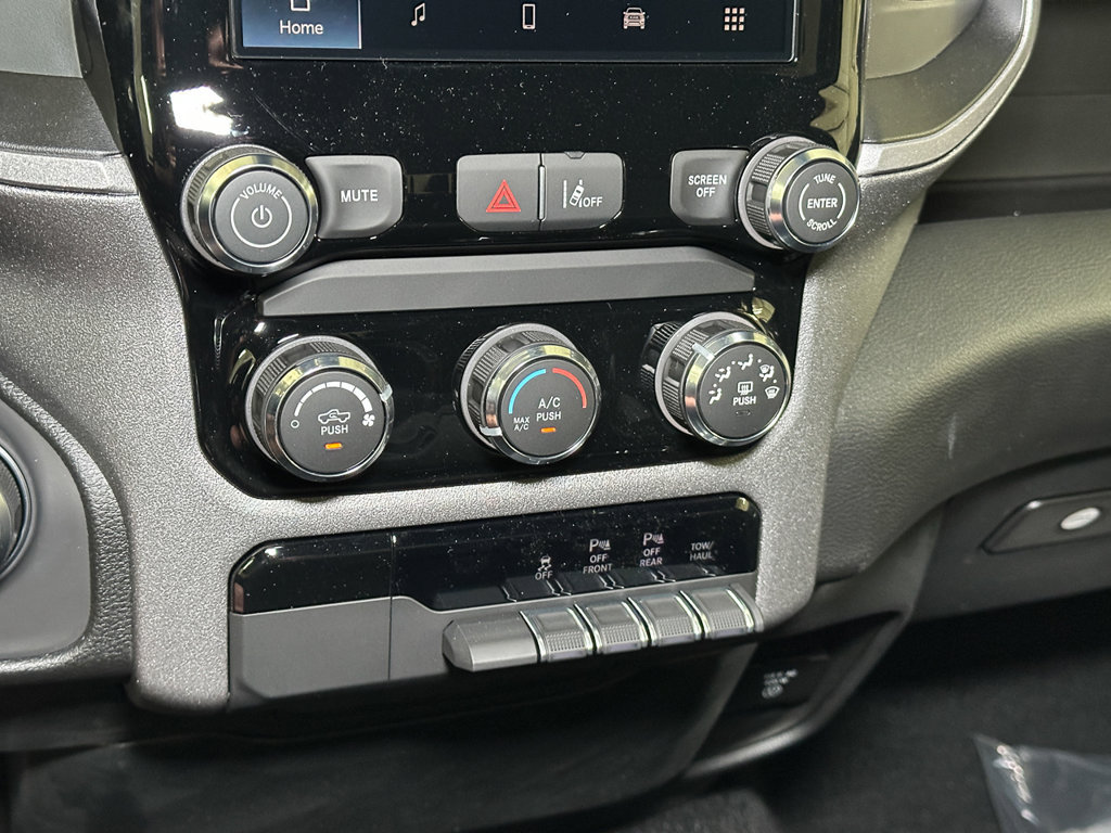 New 2026 RAM 1500 Tradesman AWD/4WD image 27