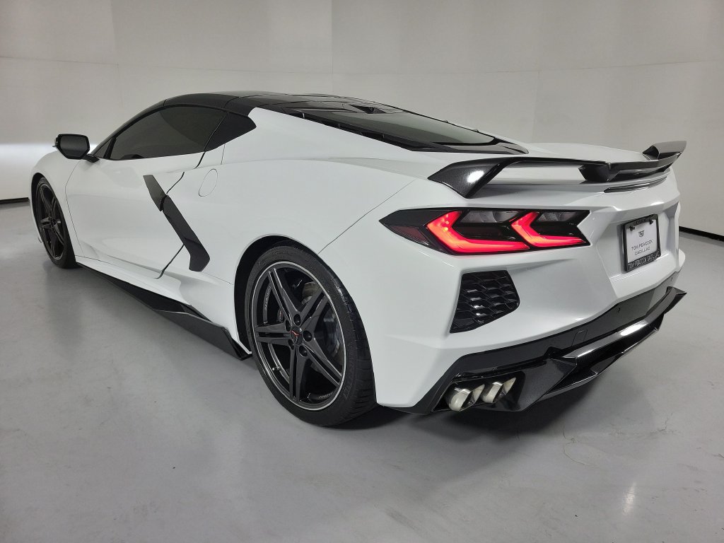 Used 2024 Chevrolet Corvette Stingray Coupe w/ Z51 Performance Package RWD image 6