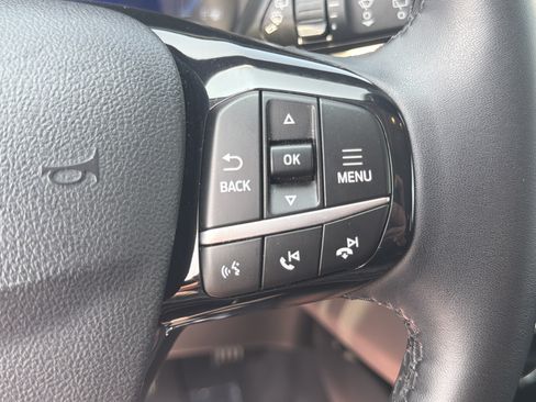 Certified 2022 Ford Escape SEL w/ Technology Package AWD/4WD image 19