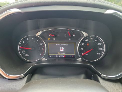 Used 2025 Chevrolet Blazer LT FWD image 20