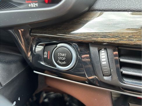 Used 2018 BMW X5 sDrive35i RWD image 29