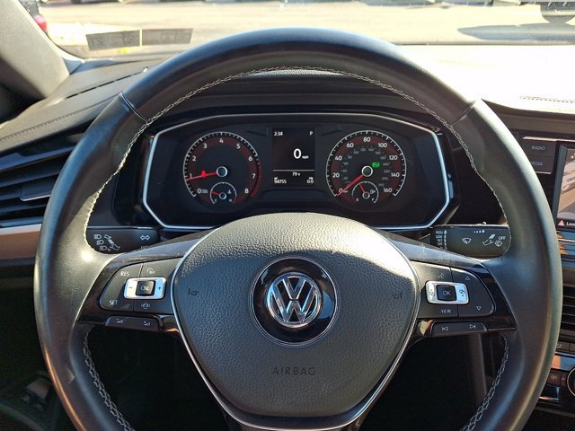 Used 2020 Volkswagen Jetta R-Line w/ R-Line Cold Weather Package FWD image 23