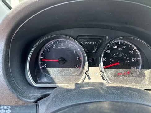 Used 2015 Nissan Versa w/ SL Tech Package FWD image 12