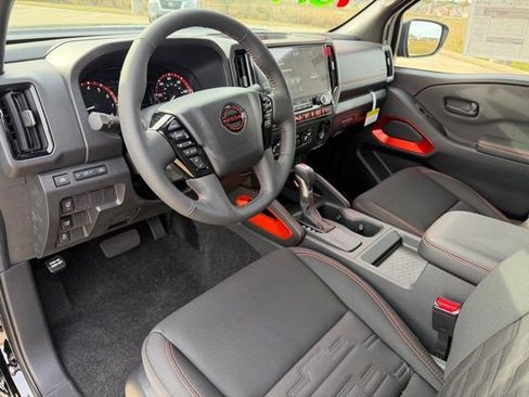 New 2026 Nissan Frontier Pro-X image 12