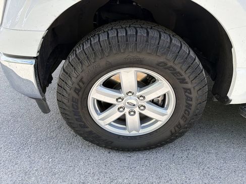 Used 2021 Ford F150 XLT AWD/4WD image 10