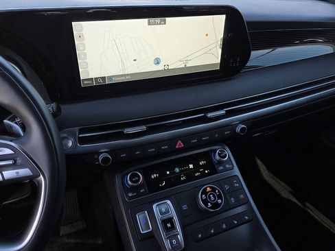 Used 2025 Hyundai Palisade Calligraphy image 8