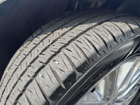 Used 2017 Jeep Grand Cherokee Summit AWD/4WD image 10