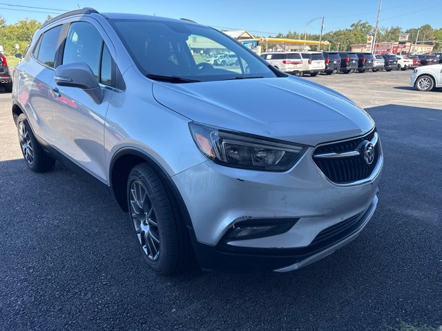 Used 2019 Buick Encore Sport Touring FWD image 1