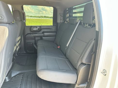 Used 2025 Chevrolet Silverado 3500 W/T AWD/4WD image 21