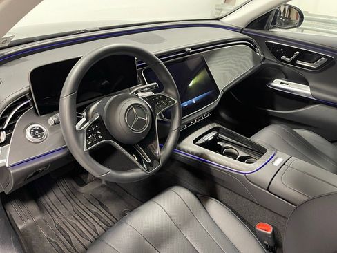 Used 2026 Mercedes-Benz E 350 4MATIC image 21