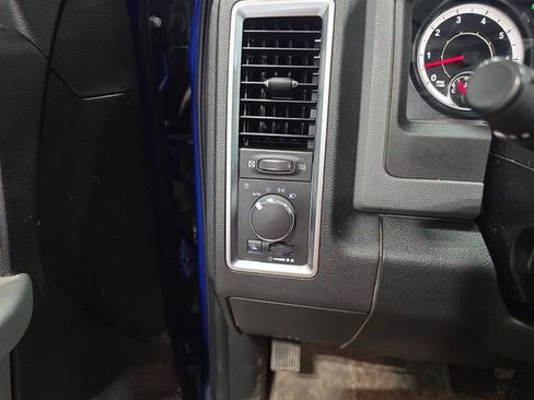 Used 2016 RAM 1500 Classic SLT w/ Protection Group AWD/4WD image 14