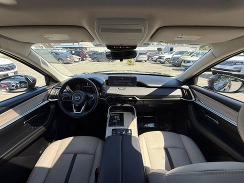 Used 2024 MAZDA CX-90 Plug-In Hybrid w/ Preferred AWD/4WD image 23