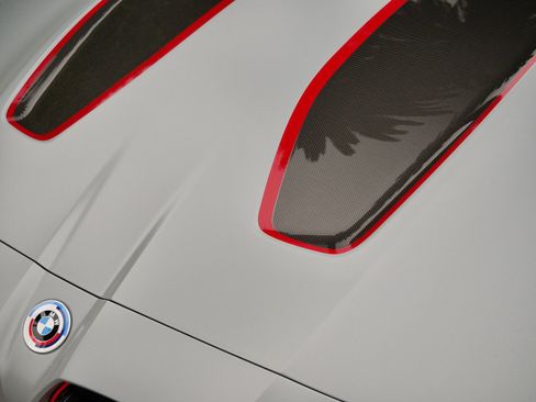 Used 2023 BMW M4 CSL image 7