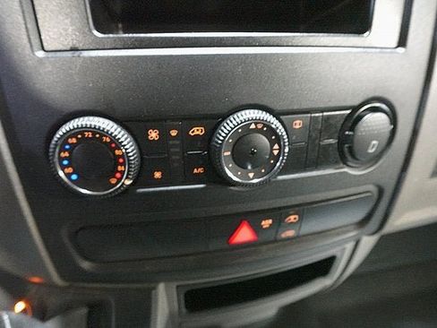 Used 2011 Freightliner Sprinter 2500 image 16