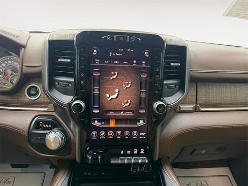 Used 2019 RAM 1500 Limited image 11