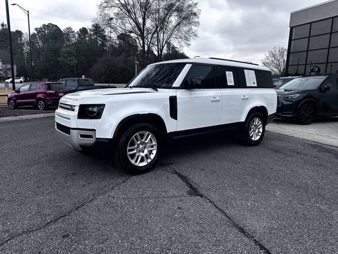Used 2024 Land Rover Defender 130 S image 5