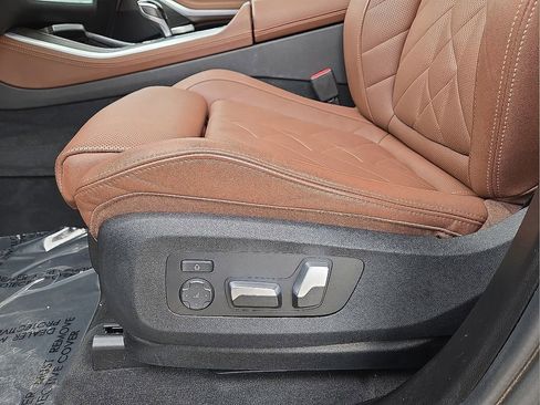 Used 2023 BMW X5 xDrive40i w/ M Sport Package image 24