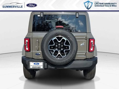 New 2025 Ford Bronco Outer Banks AWD/4WD image 5