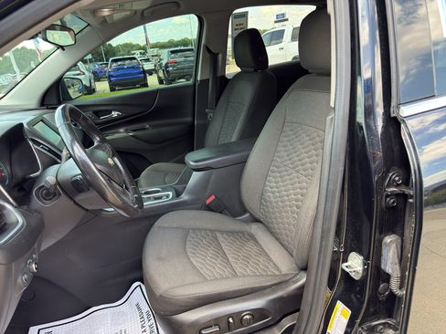 Used 2020 Chevrolet Equinox LT FWD image 10