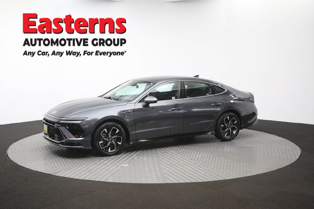 Used 2025 Hyundai Sonata SEL FWD image 60