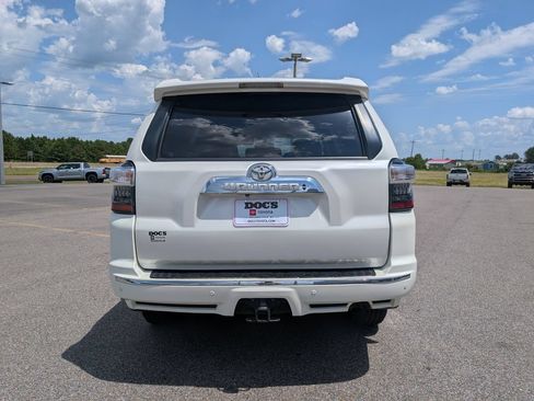 Used 2014 Toyota 4Runner Limited RWD image 4