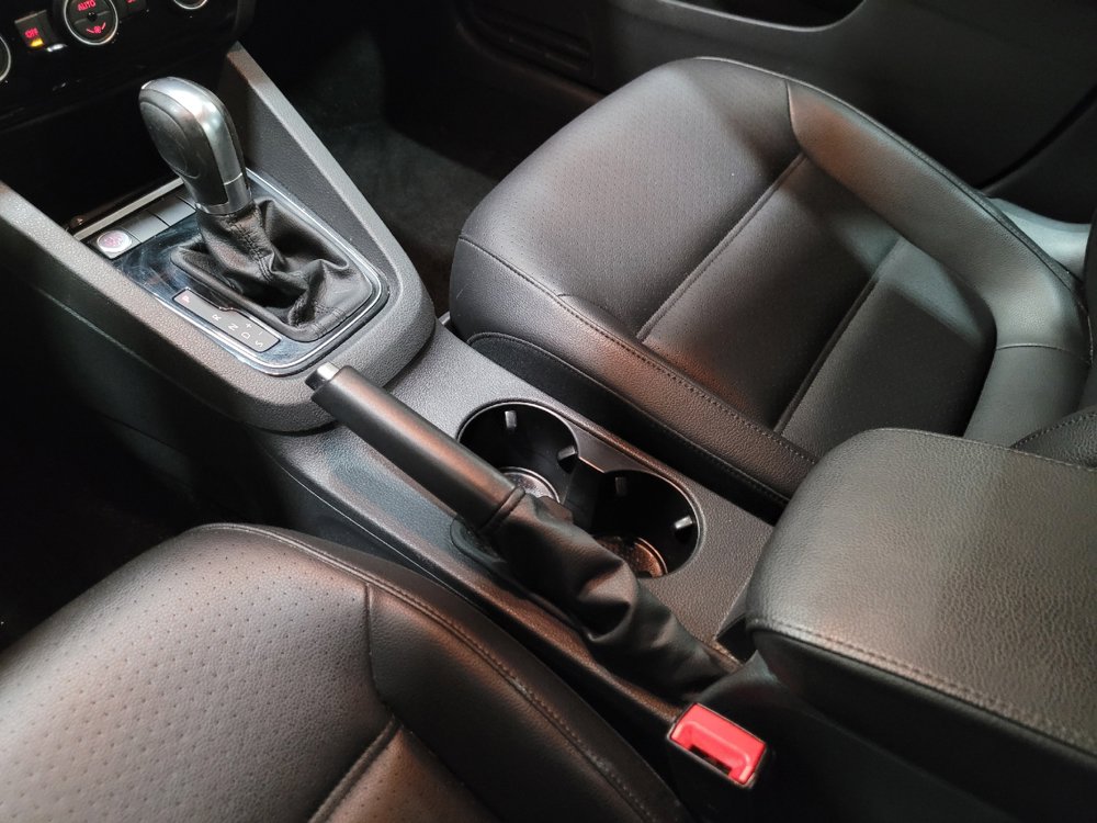 Used 2017 Volkswagen Jetta SEL FWD image 26