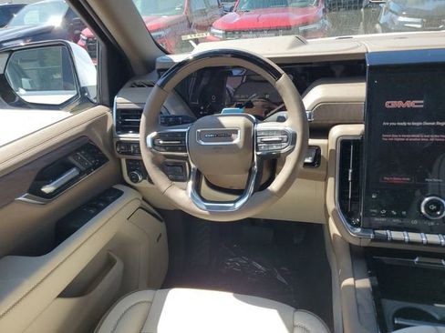 New 2026 GMC Yukon XL Denali w/ Denali Reserve Package AWD/4WD image 13