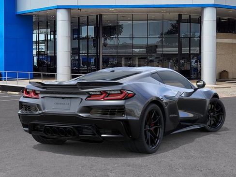 New 2027 Chevrolet Corvette Grand Sport RWD image 4