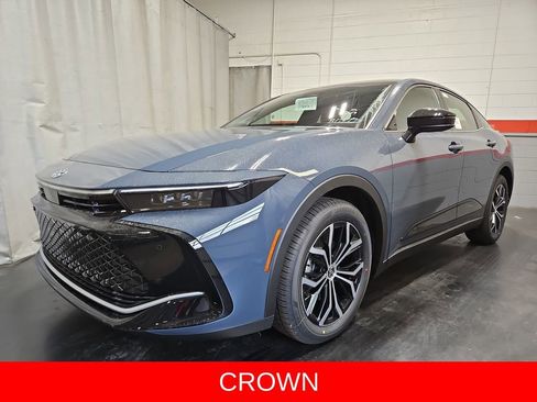 New 2026 Toyota Crown Limited image 3